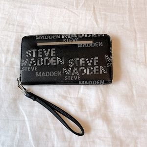 Steven Madden • Wrist Wallet • Black & White Logo